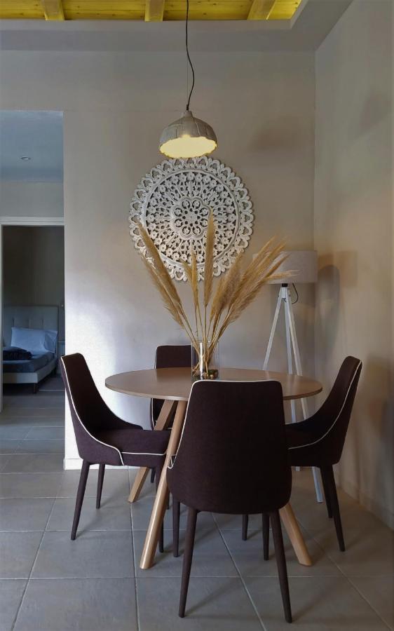 Gratelia Apartment Damnoni Luaran gambar