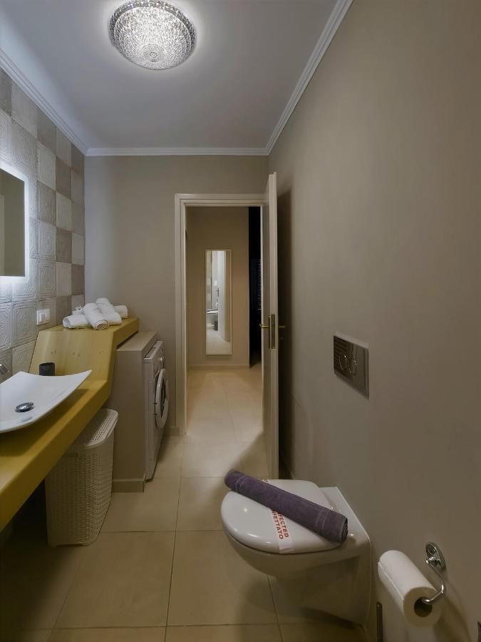 Gratelia Apartment Damnoni Luaran gambar